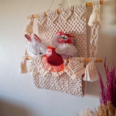 Macrame organizer hanging 