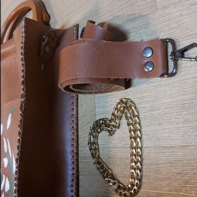 شنطة توتباج مميزة وعصرية 