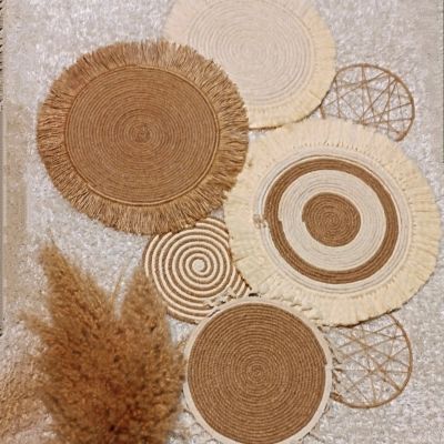 كوسترات حوائط 