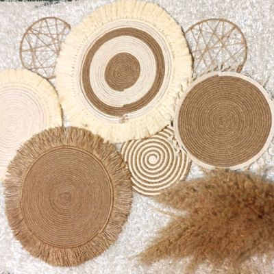 كوسترات حوائط 