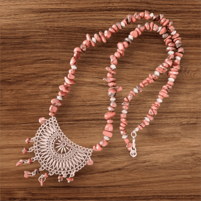 عقد حجر بني