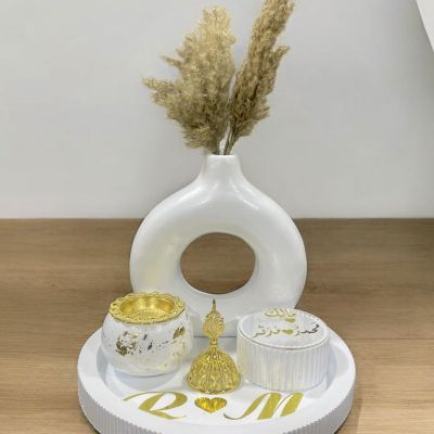 Decorative tray set with vase