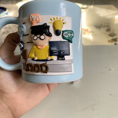 مج من الصلصال الحراري 