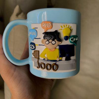 مج من الصلصال الحراري 