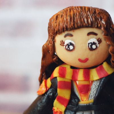 مصغر هيرميوني 👩🏻‍🏫