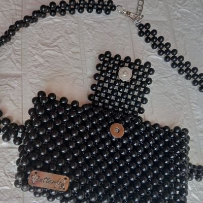 شنطه وسط لولى 