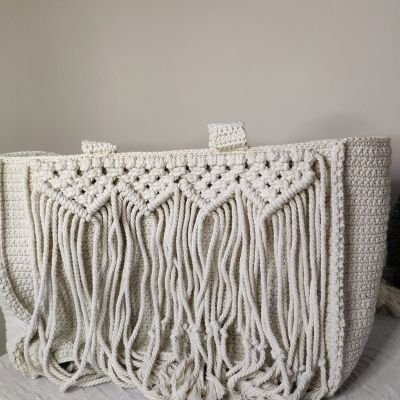 شنطه كروشيه ومكرميه 