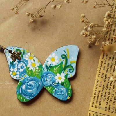 Floral Butterfly Necklace🩵