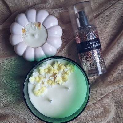 شمعة معطرة (٢٥٠) جرام 