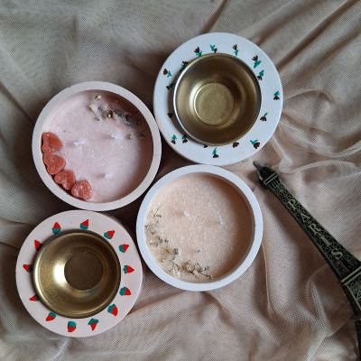 Regular Scented candle (150 gm ) in concrete jar with censer 