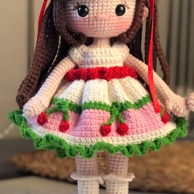 الدمية شيري