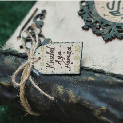 كتاب خشب لذكرى الزواج 