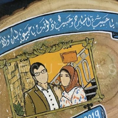 جذع خشب مرسوم يدويًا