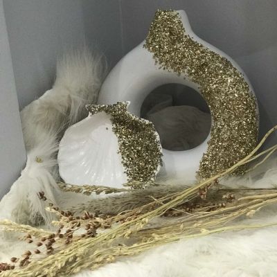  طقم ديكورى مميز 3 قطع  ابيض باحجار ذهبي