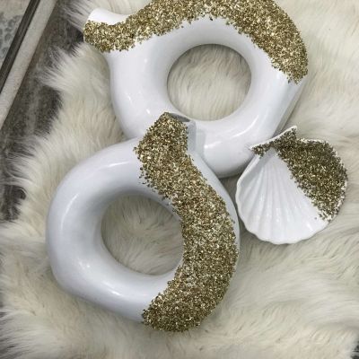  طقم ديكورى مميز 3 قطع  ابيض باحجار ذهبي