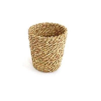  سلة تخزين مصنوعة يدويًا من نبات الحلفا الطبيعي -مقاس 20 سم