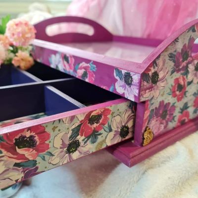 Coffe tray with drawer