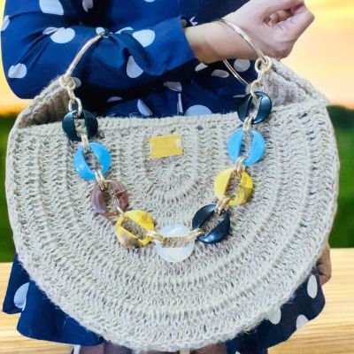 شنطة هاندميد كروشيه جديدة نص دائرة من الخيش او الرافيا المستوردة