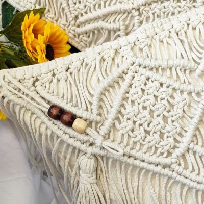 كوشن مكرمية 