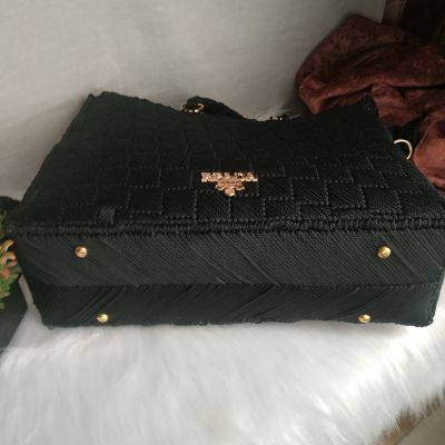 شنطة كلاسيك حريمي هاند ميد 