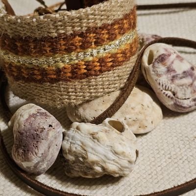 اسواره من الخيوط