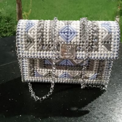 شنطة كروشية عصرية