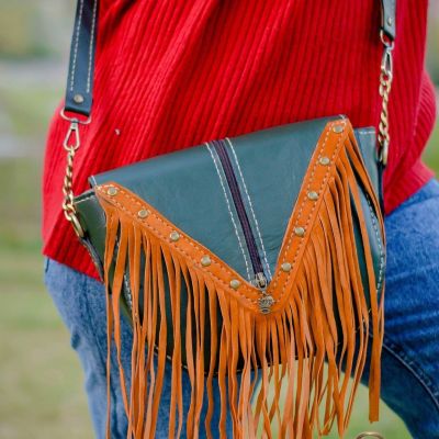 شنطة كروس جلد طبيعي هاند ميد 