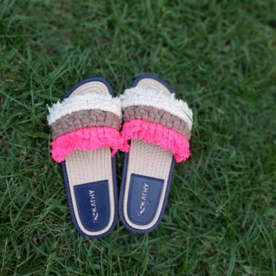 شبشب مكرمية