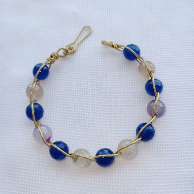 اسوره نحاس مصنوعة يدويا ومطعمه بالعقيق 