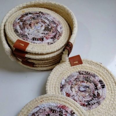 طقم كوسترات الكوبيات