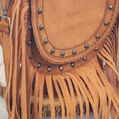 شنطة حريمى جلد طبيعي 