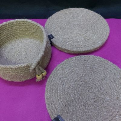 Dinner jute set (4 coasters+1 basket)