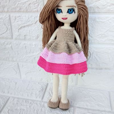 جميله عروسه ايموجرامى