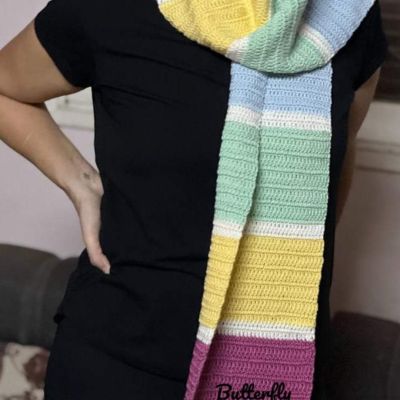 كوفيه صوف الوان 