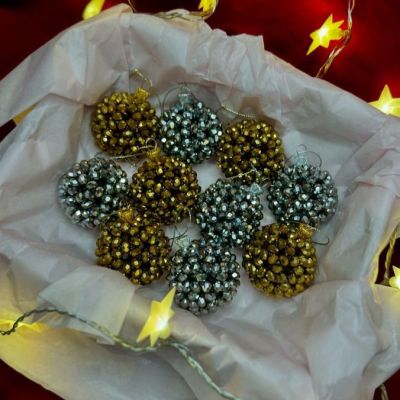 علاقات شجرة الكريسماس 