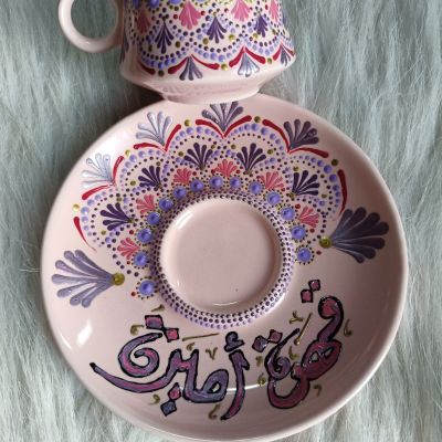 فنجان قهوه بالاسم ☕
