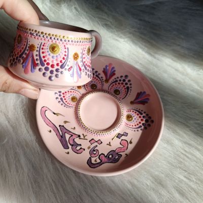 فنجان قهوه بالاسم ☕