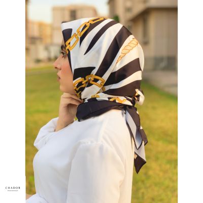 سكارف السلسلة الذهبية