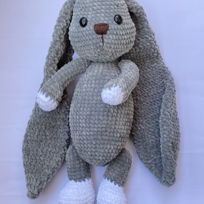 دمية أرنب كبير