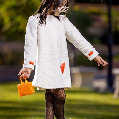 فستان صوف ابيض