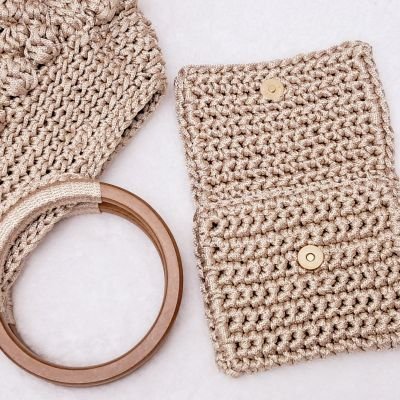 شنطة كروشية أنيقة جدا