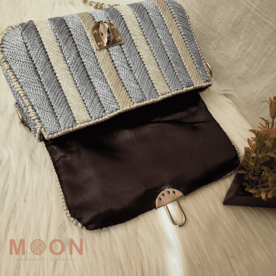  شنطة كلاسيك 