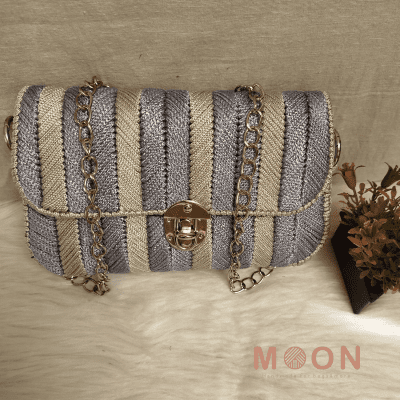  شنطة كلاسيك 