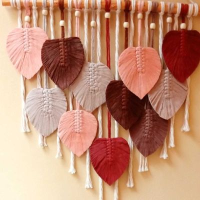 معلقه حائط مكرمية