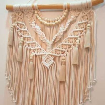 معلقه حائط مكرمية