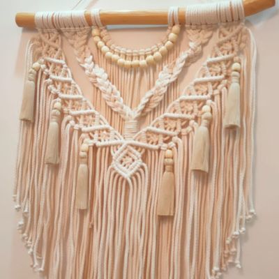 معلقه حائط مكرمية