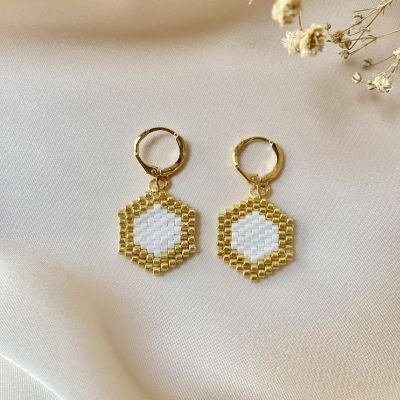 حلق مطرز كلاسيكى