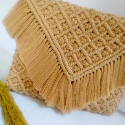 كلاوتش مكرميه