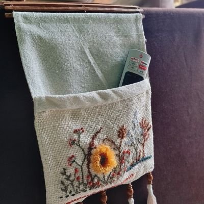 جيوب لحفظ اجهزه التلفاز واشياء كثير 